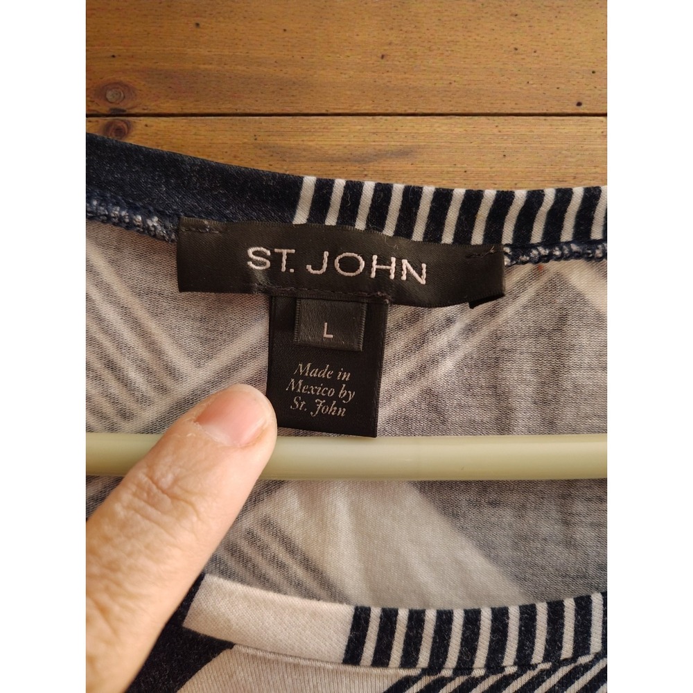 St John L Black Cream Geometric Print Knit Top Short Sleeve Relaxed - Picture 3 of 3